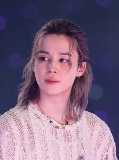 A moment captured by a fan of Ha Jimin