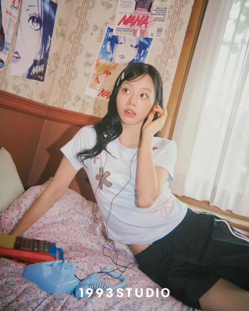Behind-the-scenes cut of Hyeri