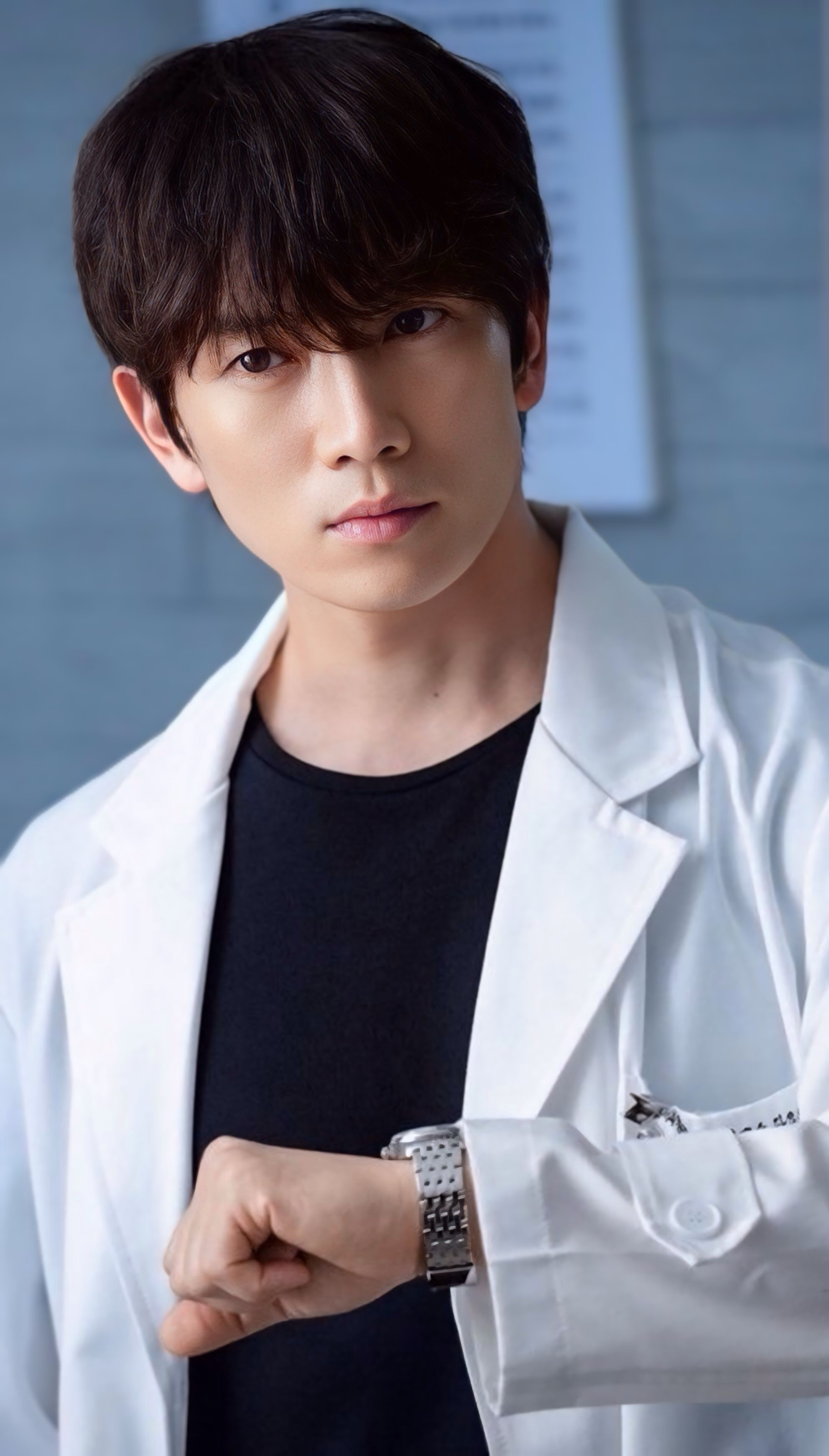 Recent activity shot of Ji Sung