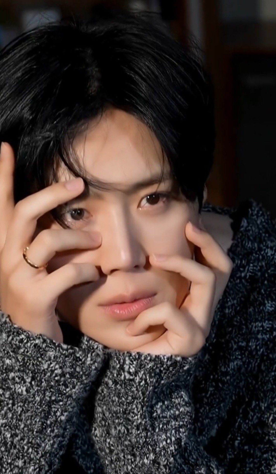 Currently spotlighted celeb post