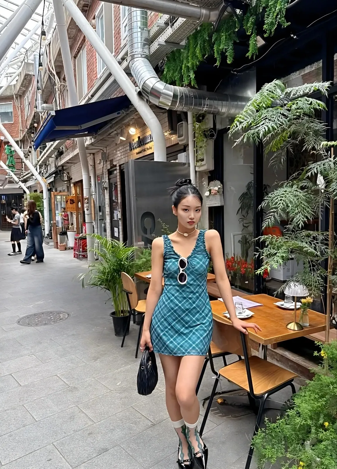 Recent activity shot of Kim Soyeon (2004)