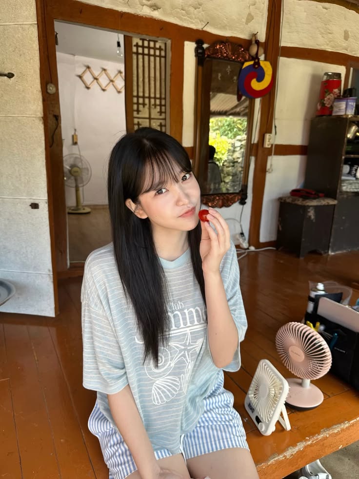 Latest photo of Yeri (1999)