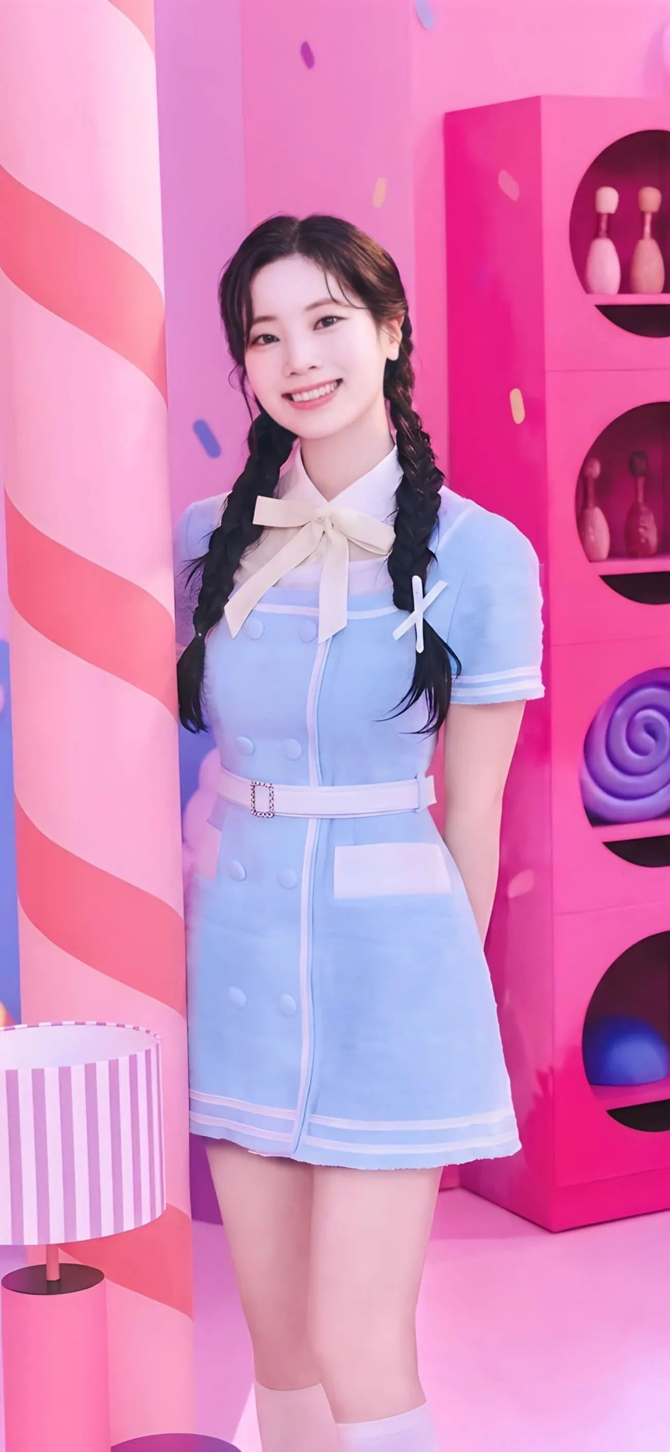 Emotional wallpaper shared by fans for Dahyun