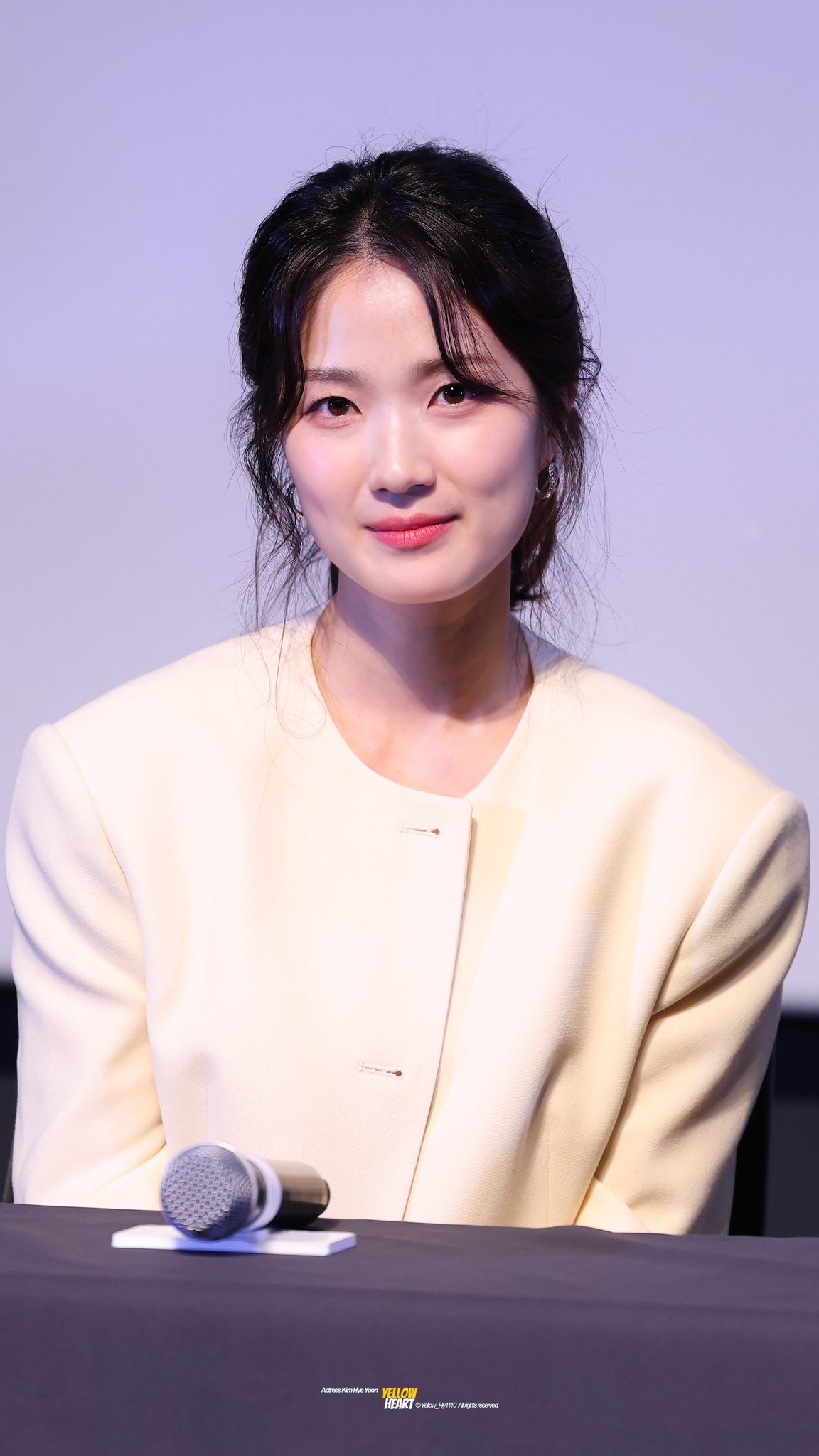 A moment captured by a fan of Kim Hyeyoon