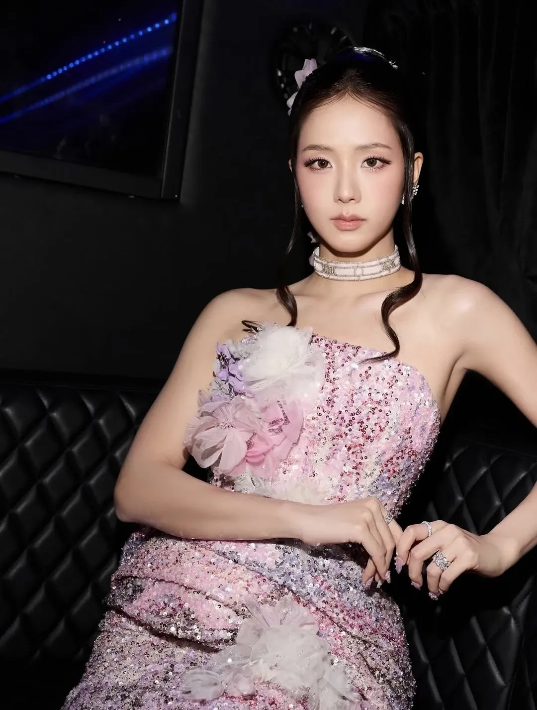 Latest photo of Jisoo (1995)