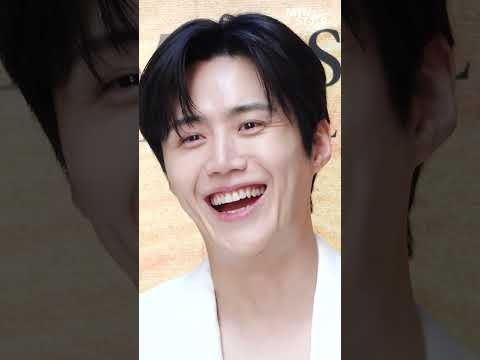 Behind-the-scenes cut of Kim Seonho