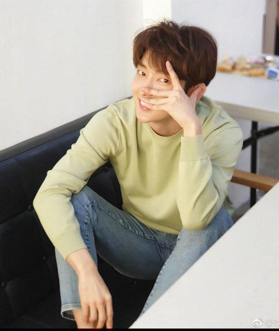 Latest photo of Lee Joongi