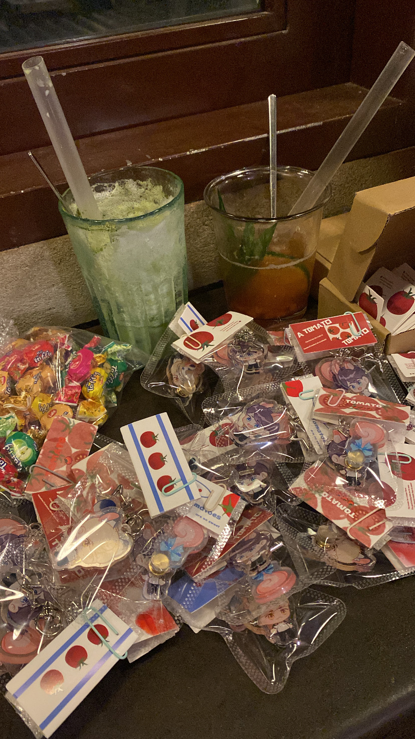 Special wallpaper made by Doran's fans