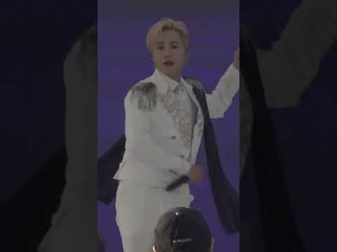 김희재의 비하인드 컷