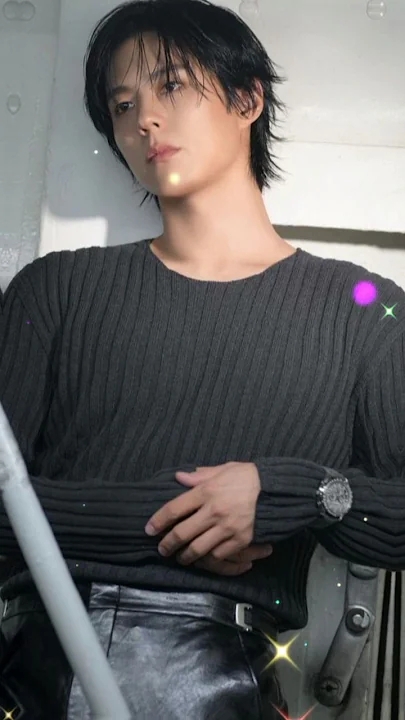 Latest photo of Park Bogum