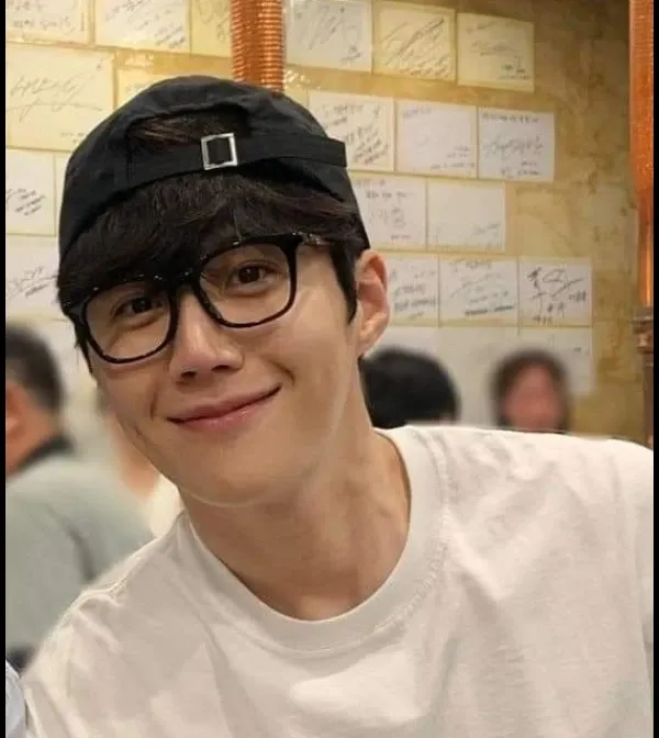 Cuplikan di balik layar dari Kim Seonho