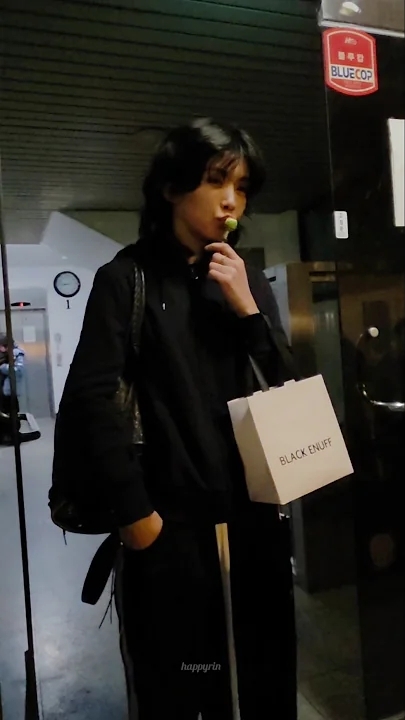 A moment captured by a fan of Aiki