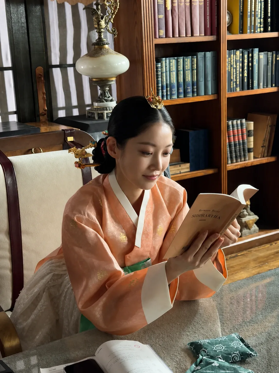 Behind-the-scenes cut of Gong Seungyeon