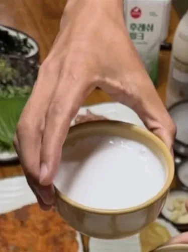 Momen yang diabadikan oleh penggemar Lim Youngwoong
