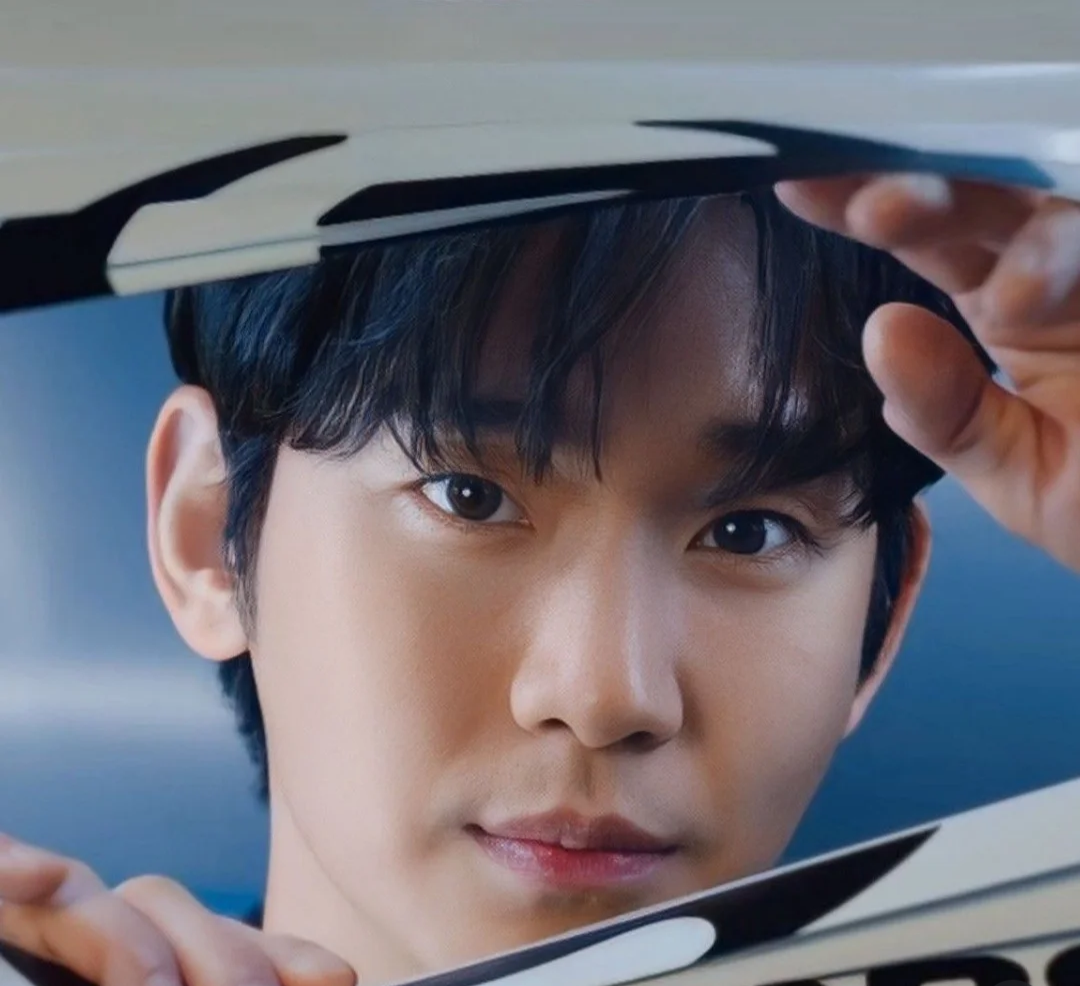 キム・スヒョンの最近の活動ショット