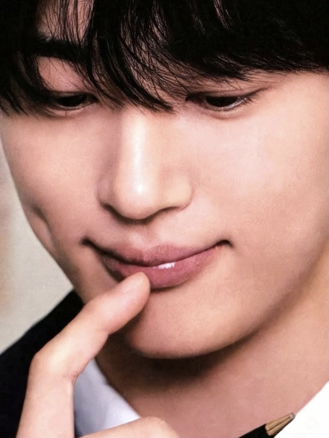 粉丝拍下的边佑锡瞬间