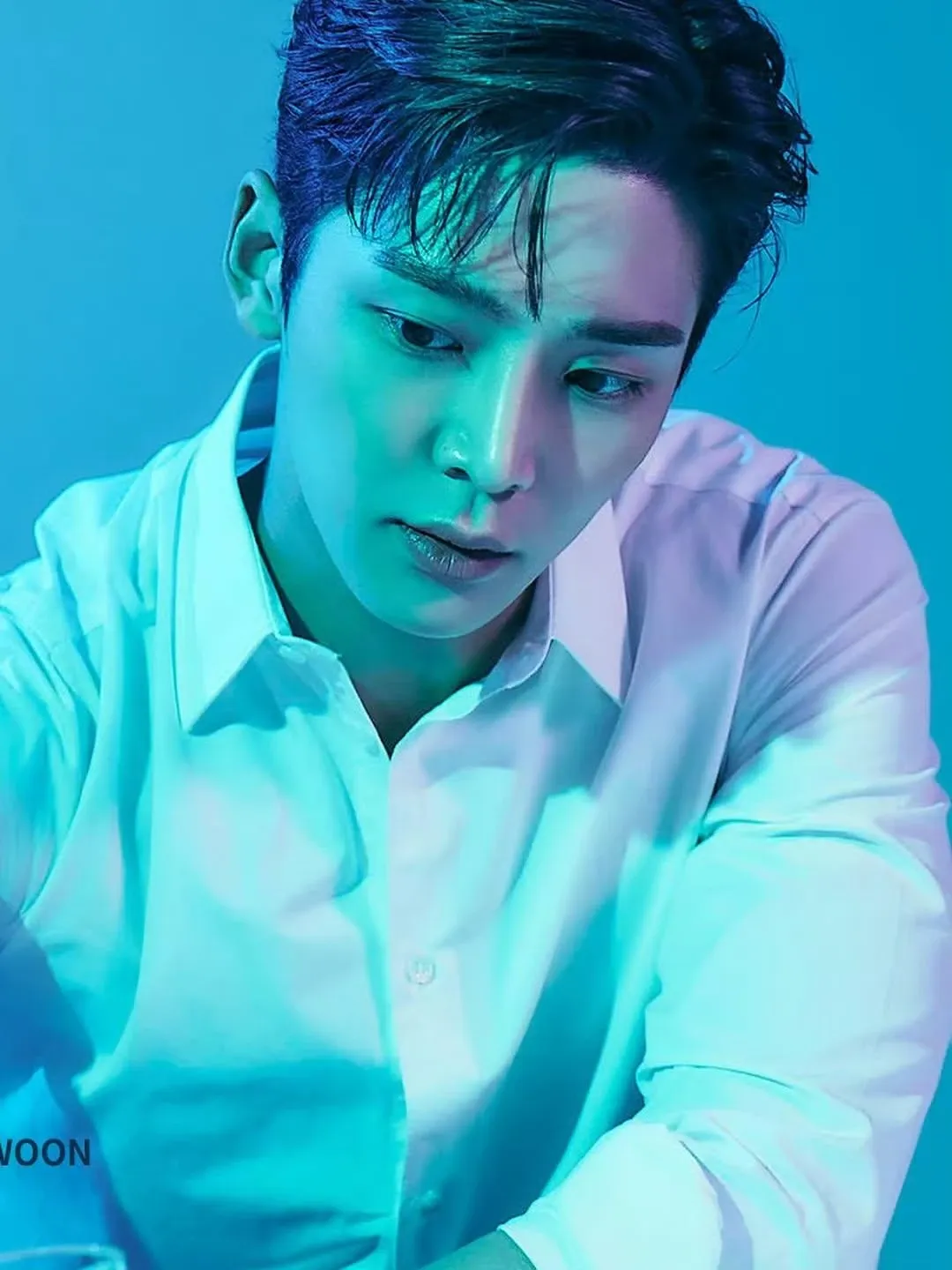 Foto terbaru dari Rowoon
