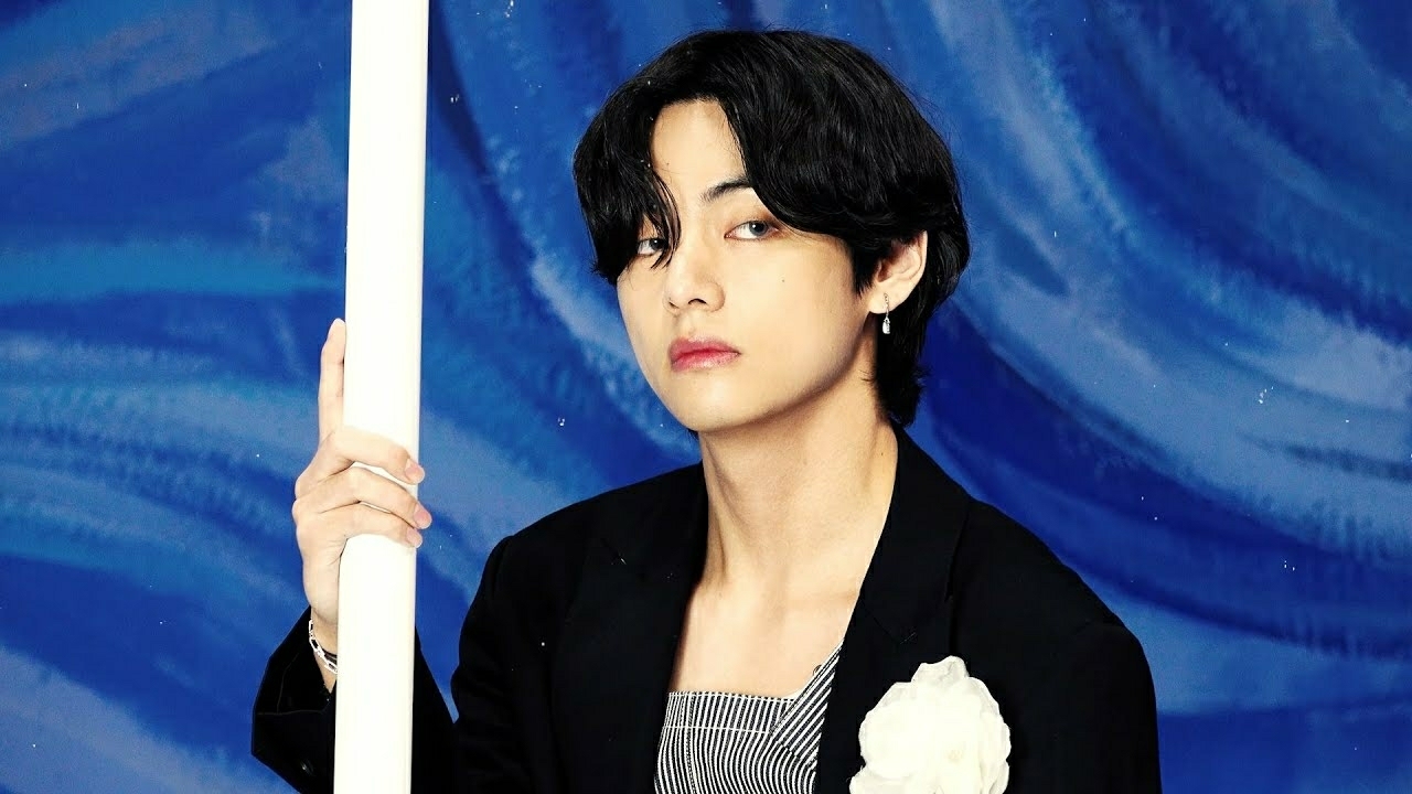 Latest photo of Kim Taehyung (V)