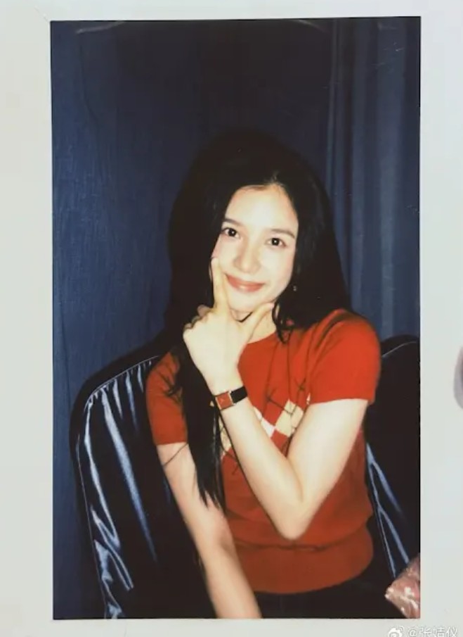 A moment captured by a fan of Jingyi Zhang