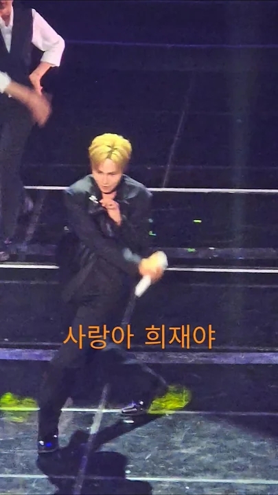 김희재의 비하인드 컷