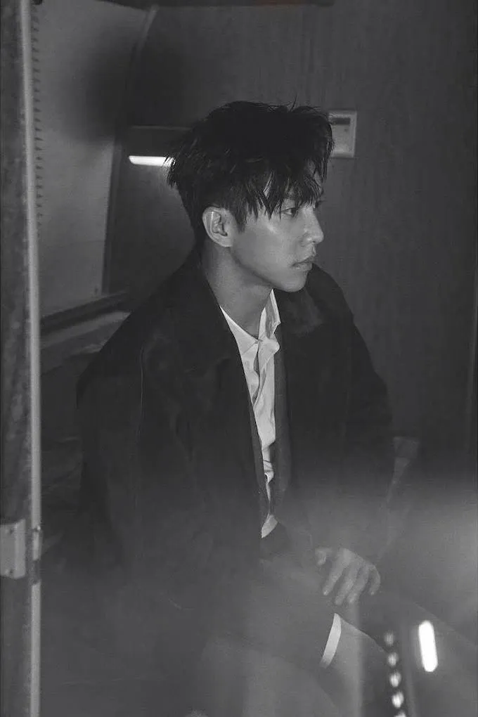 Recent activity shot of Lee Seunggi