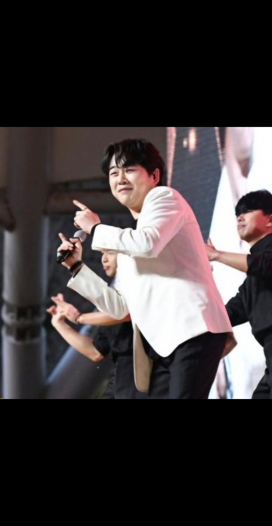 Today's popular wallpaper in Hwang Youngwoong community