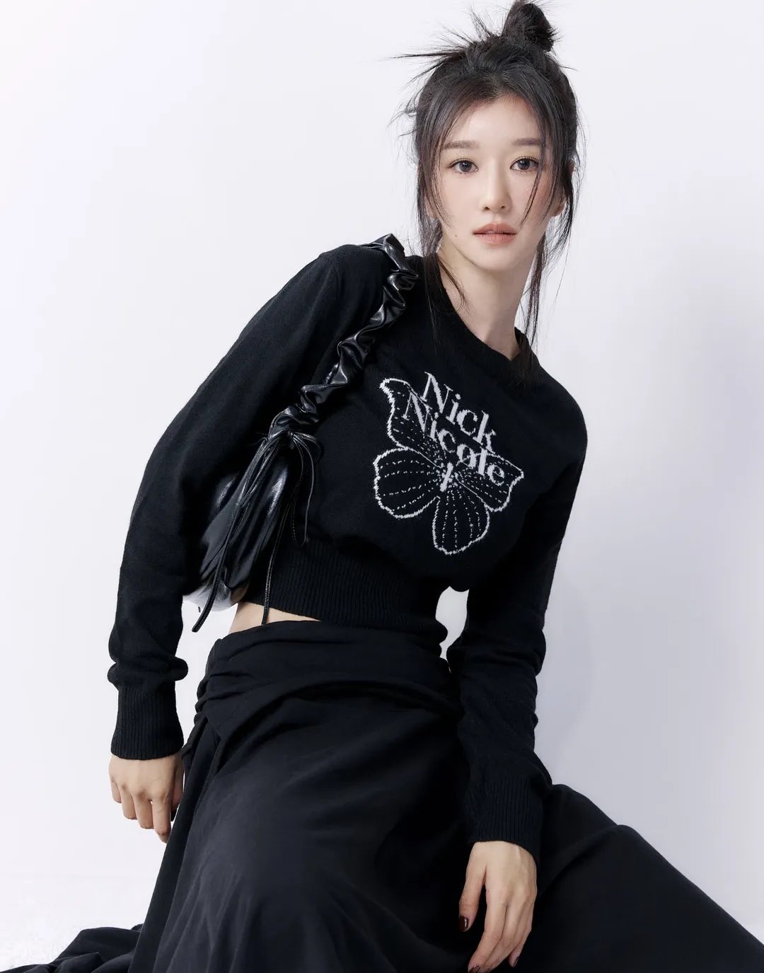 Latest photo of Seo Yeaji