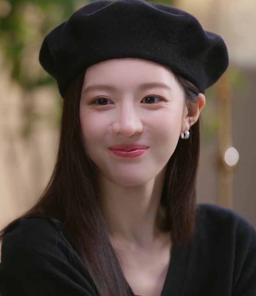 A moment captured by a fan of Go Younjung