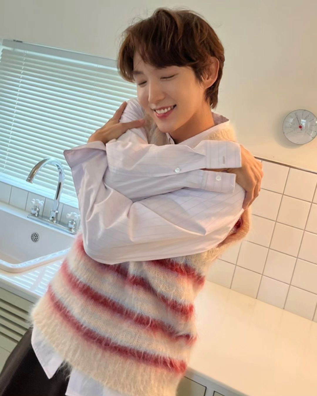 Recent activity shot of Lee Joongi