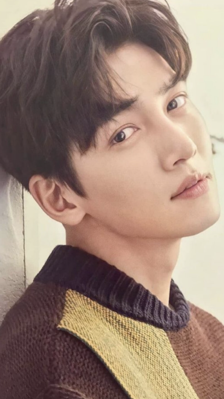 チ・チャンウクの最近の活動ショット