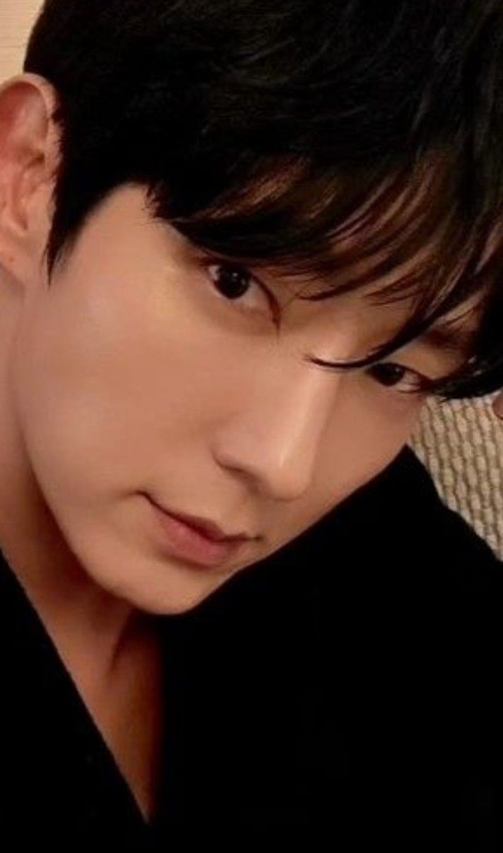 Recent activity shot of Lee Joongi