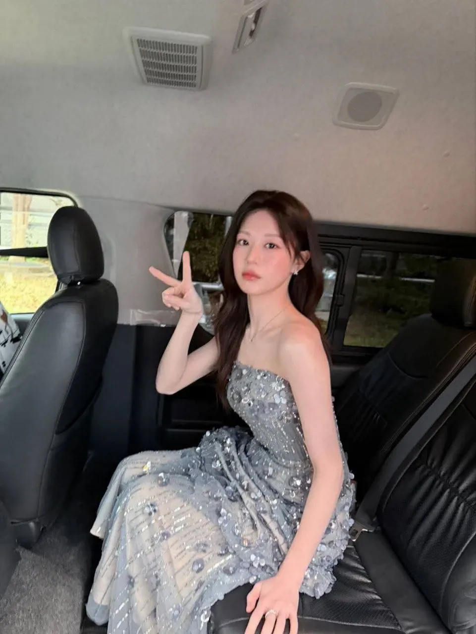 Behind-the-scenes cut of Go Younjung