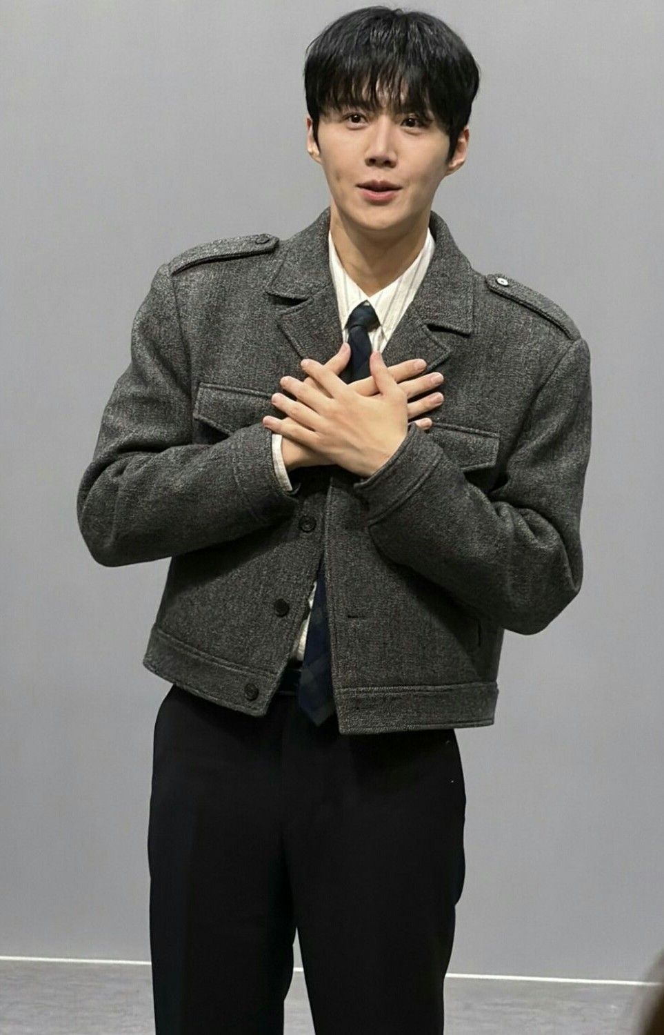 A moment captured by a fan of Kim Seonho