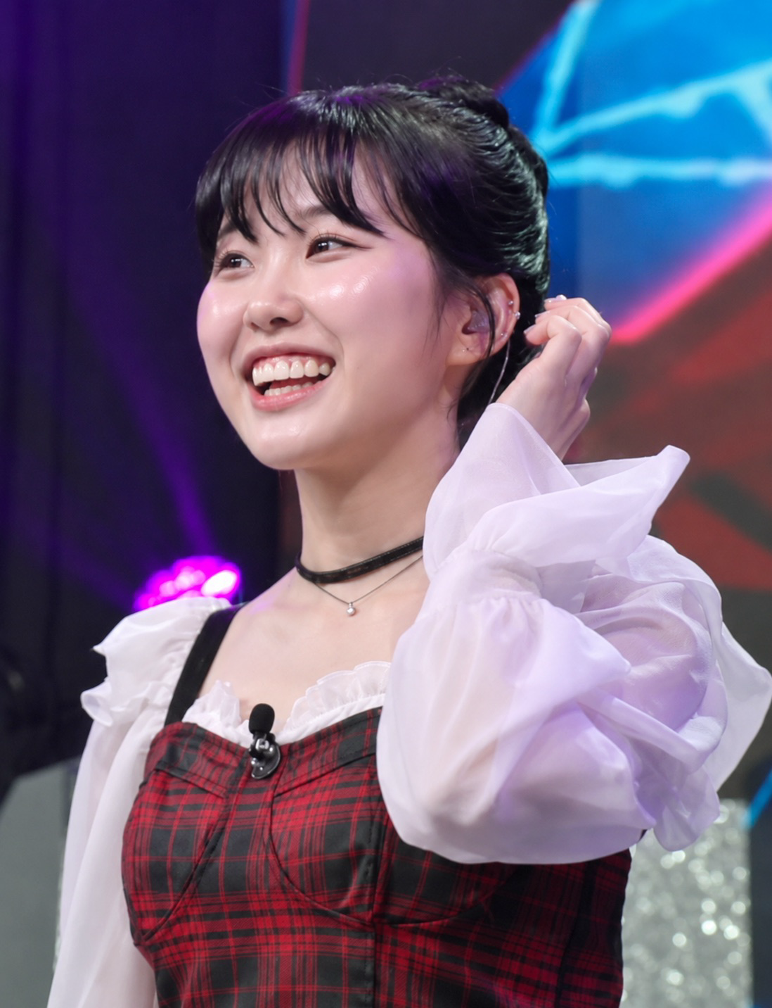 Recent activity shot of Hong Seongyun
