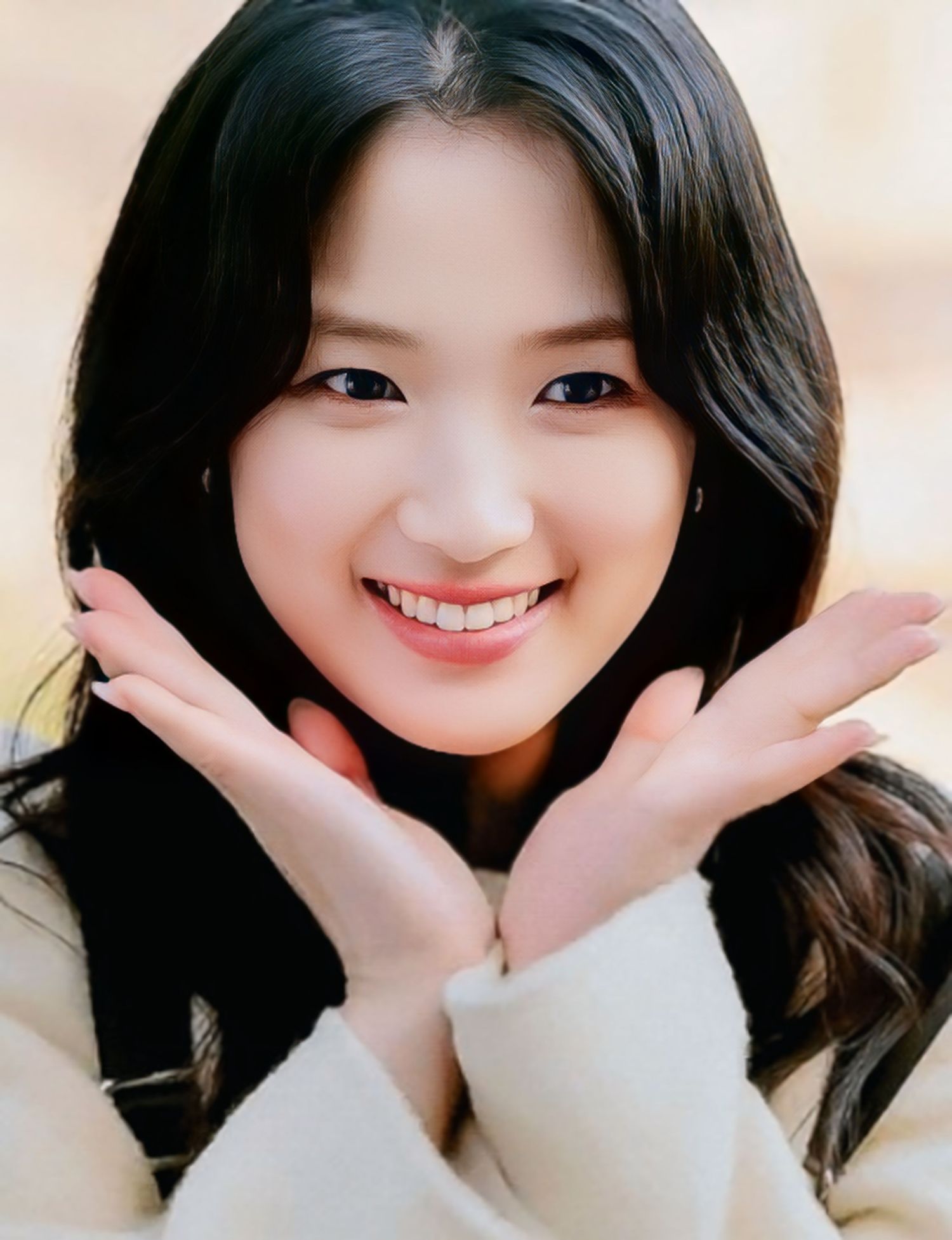 Latest photo of Kim Hyeyoon