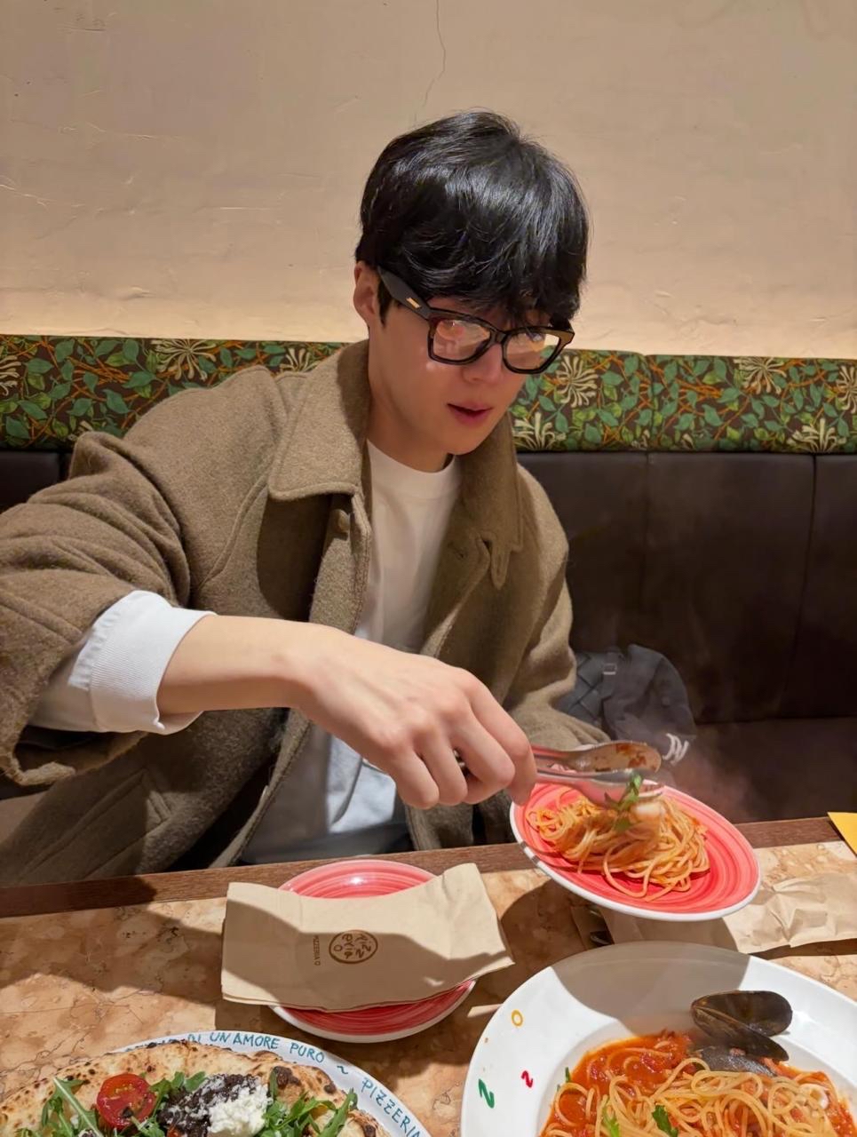 Latest photo of Kim Seonho