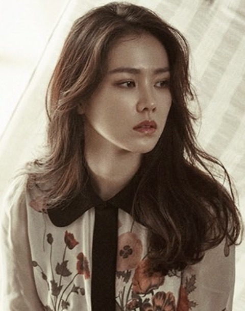 Momen yang diabadikan oleh penggemar Son Yejin