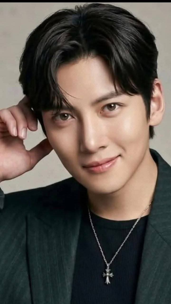 지창욱의 최신 사진