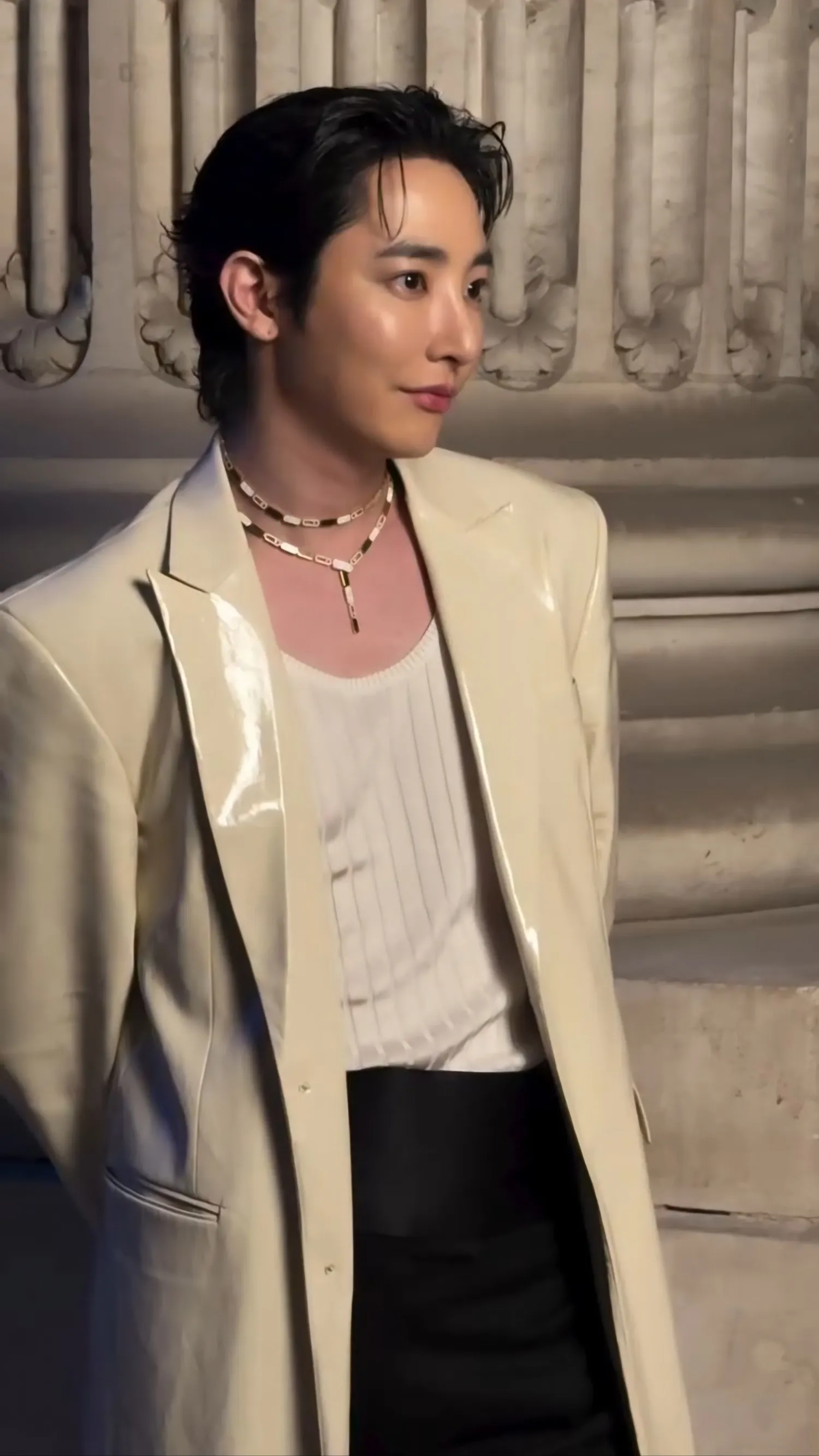 Emotional wallpaper shared by fans for Lee Soohyuk