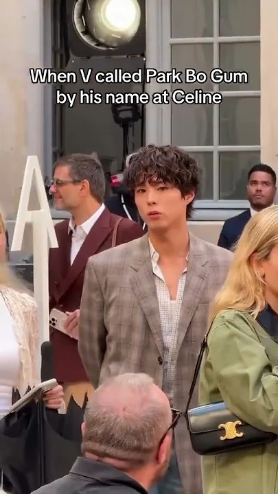 박보검를 위해 팬들이 공유한 감성 배경화면