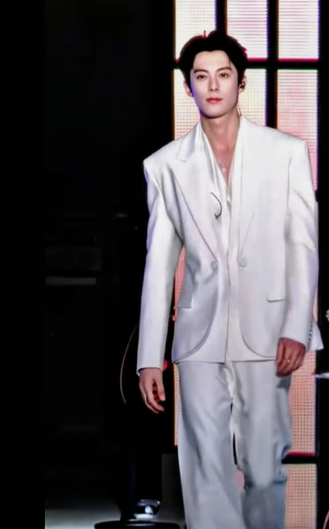 Behind-the-scenes cut of Dylan Wang