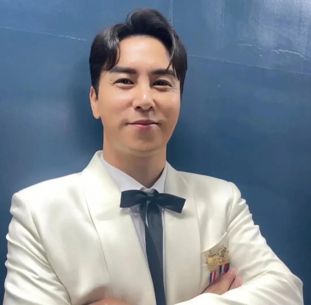 Foto kegiatan terbaru dari Jang Minho