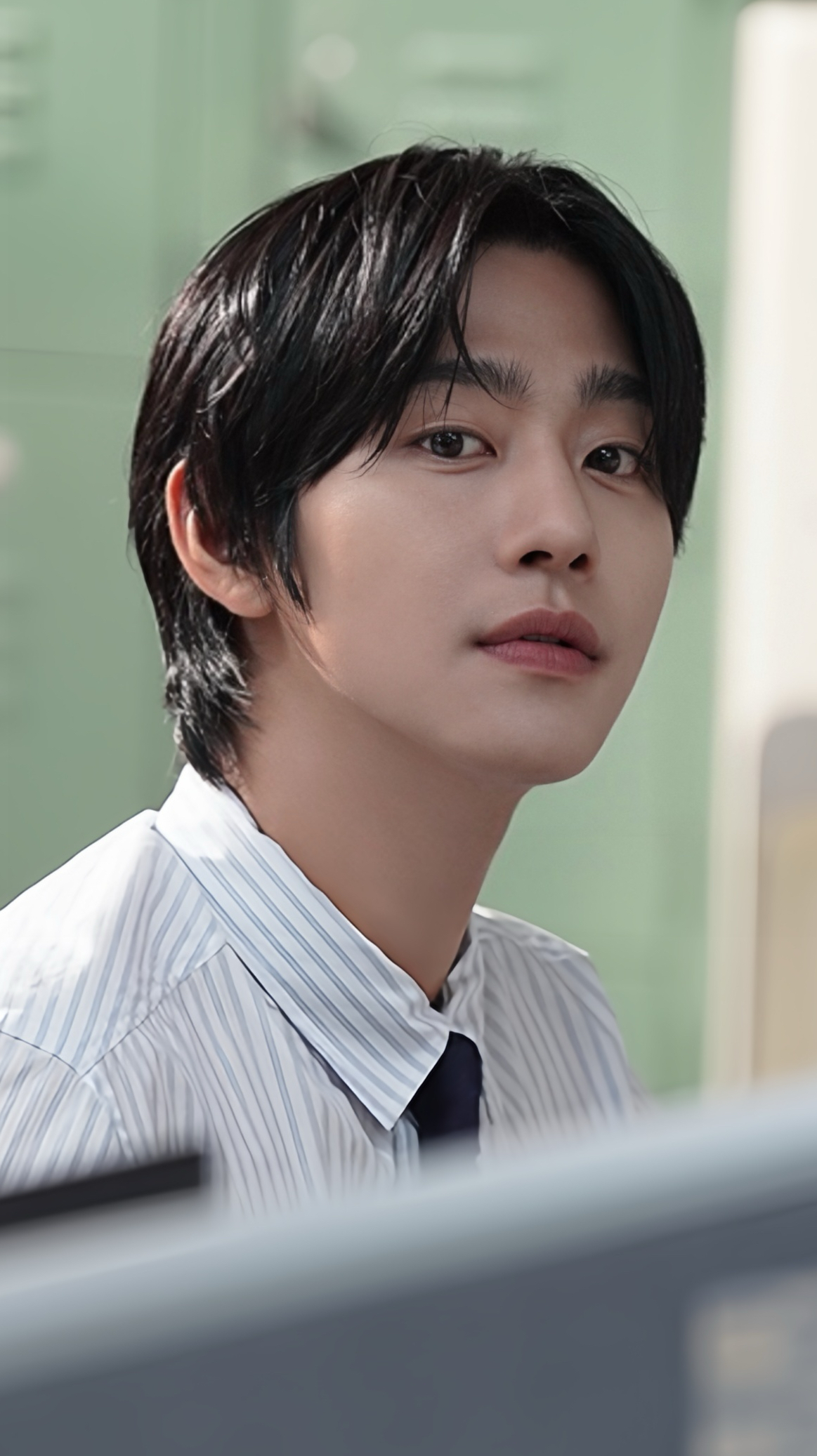 Behind-the-scenes cut of Ahn Hyoseop