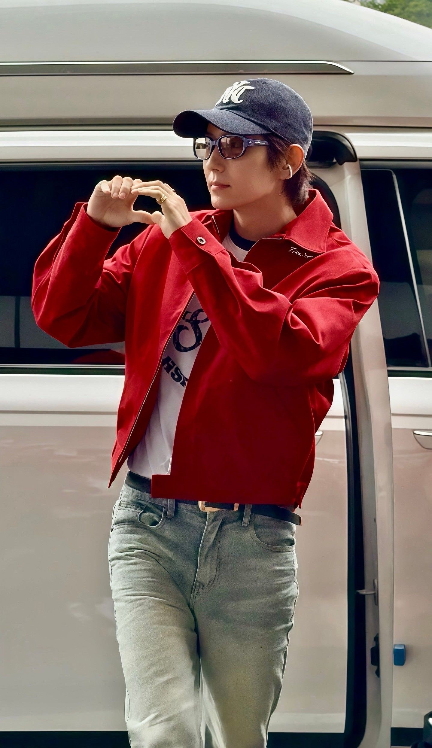 A moment captured by a fan of Lee Joongi