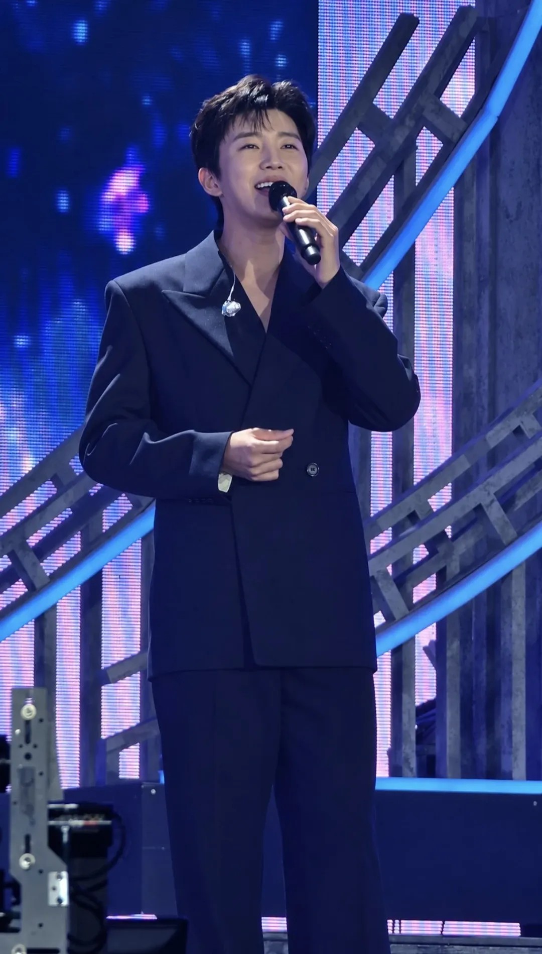 Cuplikan di balik layar dari Lim Youngwoong
