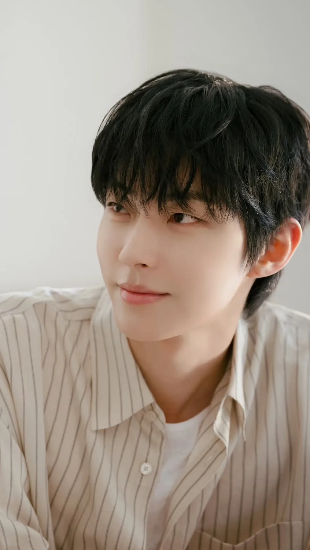 Hwang Inyoup background image recommended by Choeaedol Celeb fandom
