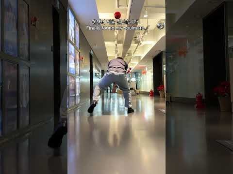 A moment captured by a fan of Cha Eunwoo