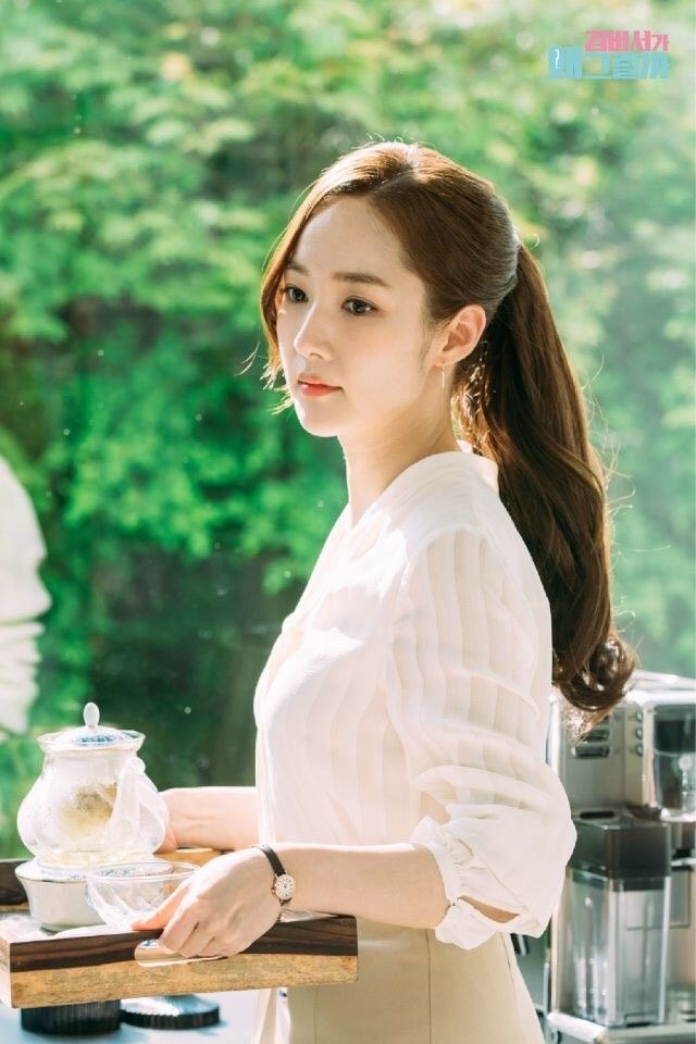 A moment captured by a fan of Park Minyoung