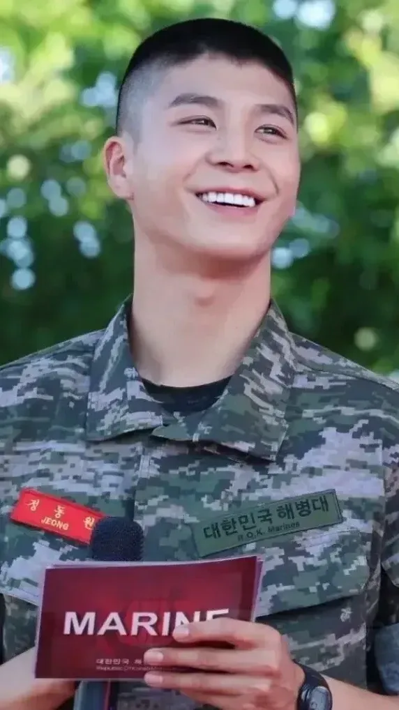 Jeong Dongwon background image recommended by Choeaedol Celeb fandom