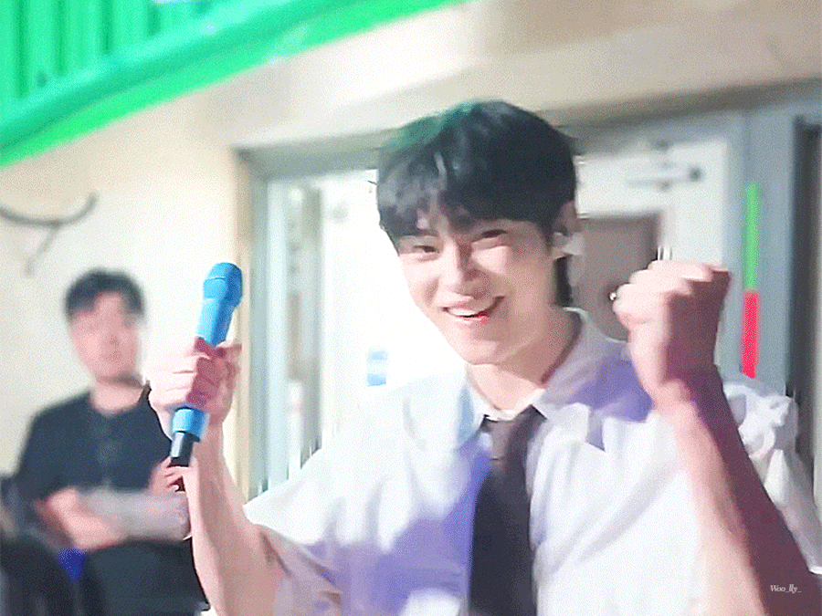 Latest photo of Byeon Wooseok